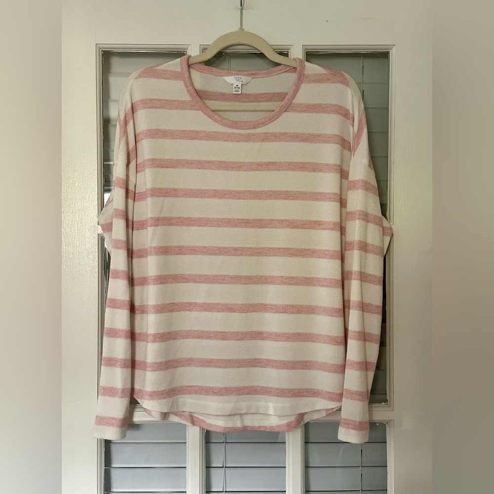 Time and Tru Women's M (8-10) Pink White Stripe Crew Neck Top | SKU 0310